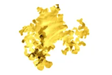 Vědci vyrobili nejtenčí plátek zlata. Má tloušťku jen dva atomy