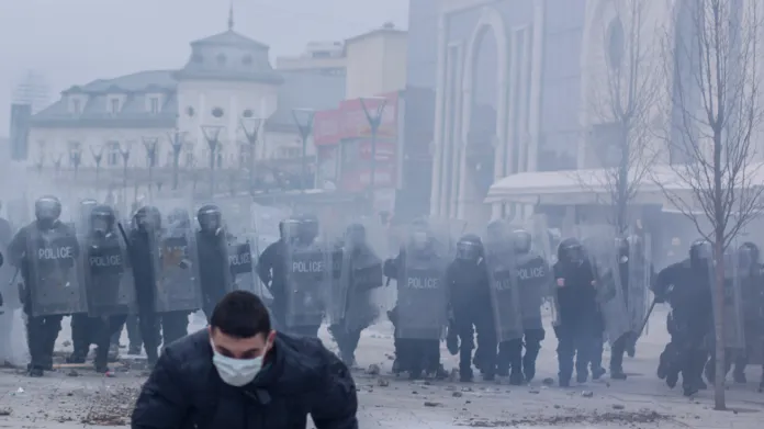 Nepokoje v Prištině