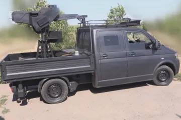 Víceúčelový automobil z Česka pomáhá Ukrajině sestřelovat šáhedy