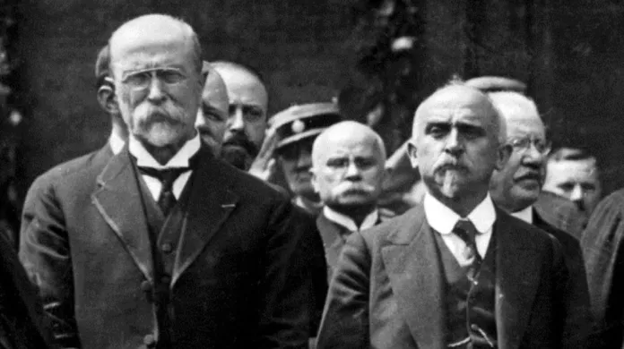 Tomáš Garrigue Masaryk a Alois Rašín v roce 1922
