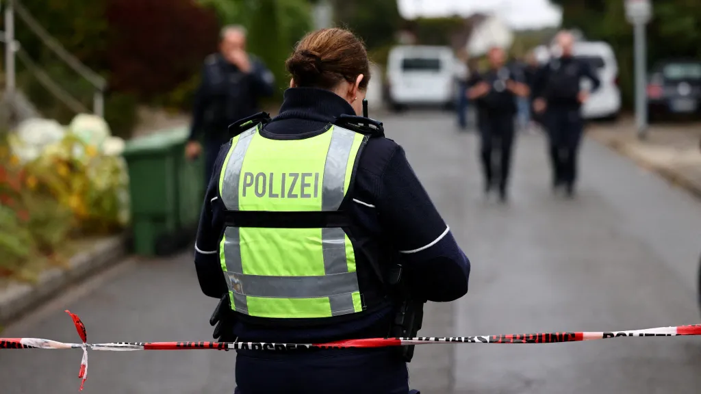 Zásah německé záchranné služby a policie kvůli útoku na starostku Stalzerovou