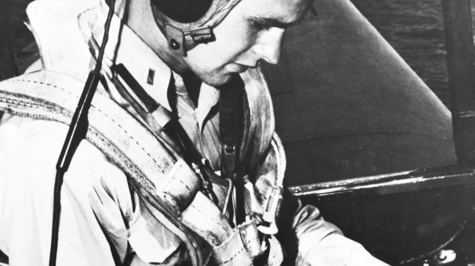 George Bush během služby u amerického námořnictva