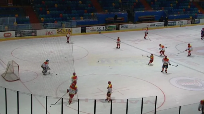 Nejistá je finanční budoucnost prvoligového hokejového klubu HC VCES Hradec Králové.