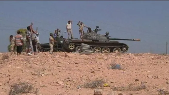 Libyjští povstalci obsadili předměstí Syrty