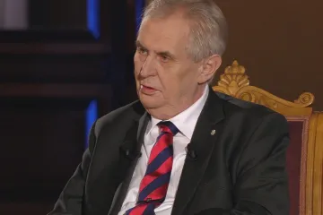 Pravidelné Zemanovy rozhovory v TV Barrandov končí. Podle Ovčáčka pořad vyčerpal svůj potenciál