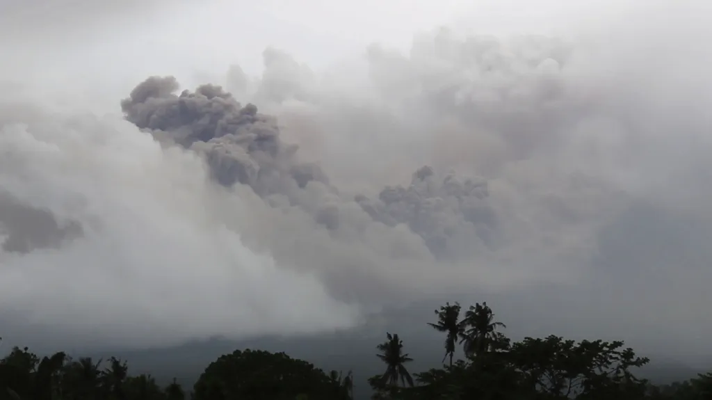 Filipíny se připravují na erupci sopky Mayon