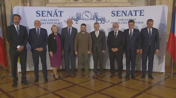 Volodymyr Zelenskyj navštívil Senát