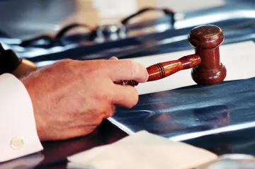 Počet dražeb se zvyšuje, největší zájem je o automobily