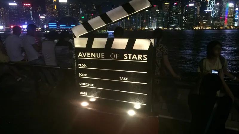 Avenue of Stars je cílem mnoha turistů