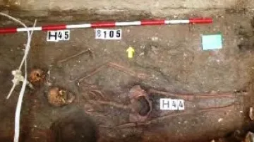 Kostry objevili archeologové v Přelouči.