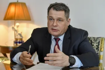 Vláda odvolala velvyslance v Moskvě