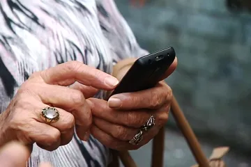 Virtuální operátor si účtoval bezplatnou koronavirovou linku. Šlo o chybu, tvrdí
