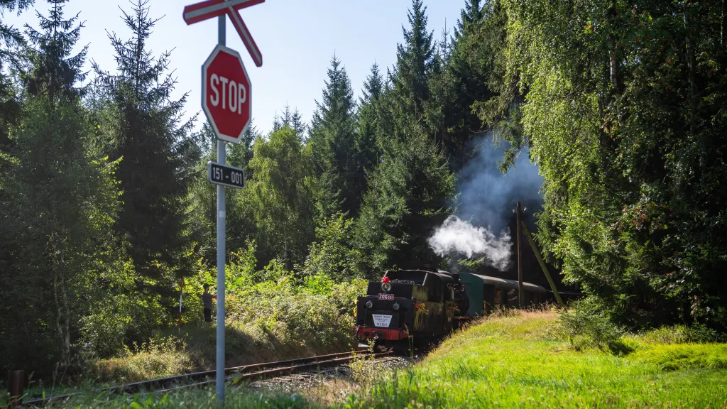 Vlak Jindřichohradeckých místních drah na úzkokolejné trati