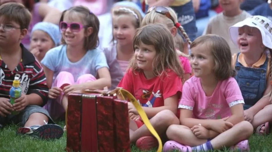 Dětské publikum festivalu Na ulici