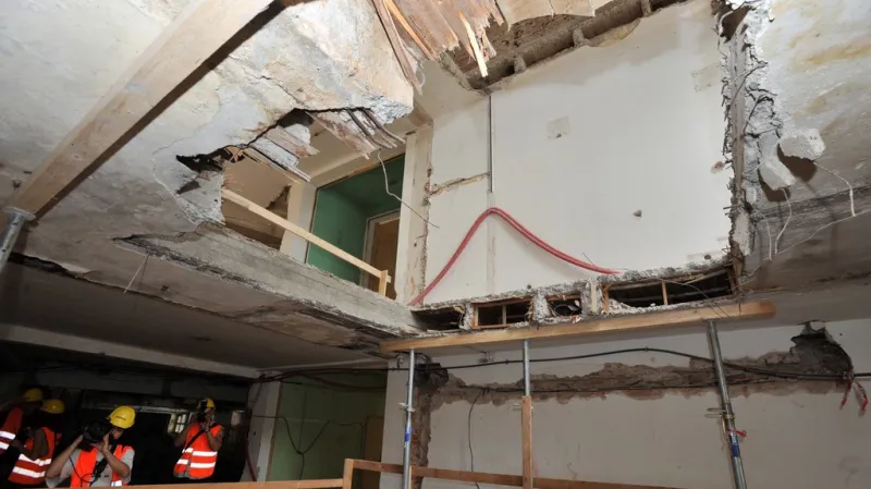 Rekonstrukce Mánesa