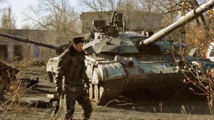 Napětí v Donbasu dál stoupá navzdory příměří