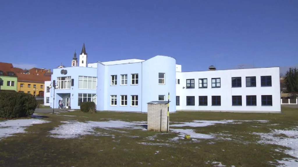Pacovské gymnázium