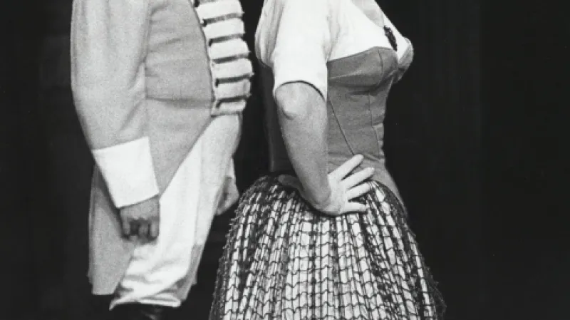 Soňa Červená jako Carmen