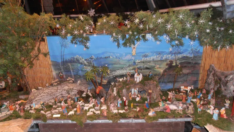 Stoletý betlém Antonína Smetáka na výstavě Staropražské Vánoce