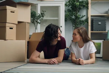 Vláda odkládá státní podporu hypoték pro mladé rodiny