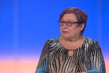 Žádné neočkované dítě proti černému kašli nebude vyřazeno z výuky, říká Svrčinová. Chlíbek mluví o „kličkované“