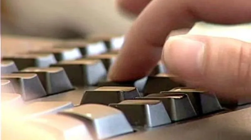 Telefonát Evy Hanákové, šéfredaktorky týdeníku Ekonom