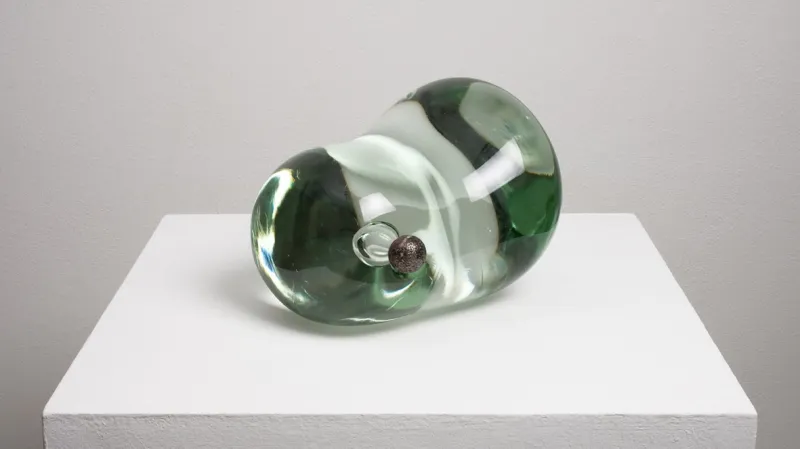 Jana Štěrbáková / Container for Olfactive Portrait, 2004