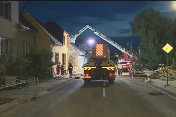 Za výbuch domu v Koryčanech podle znalce možná mohla závada na elektroinstalaci