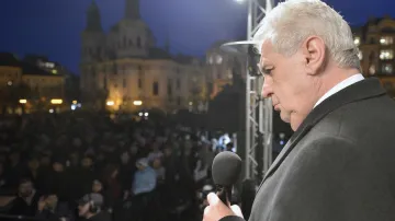Miloš Zeman na Staroměstském náměstí