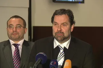VV jsou proti omezení počtu policistů a peněz na školství