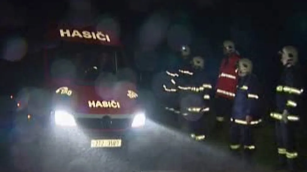 Hasiči hledají spadlý ultralight