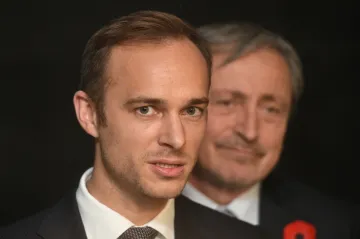 Stropnický skončil v čele pražského ANO, nahradil ho Říčař