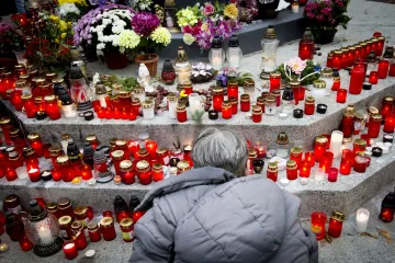 Endler: Vášeň jménem hřbitovní turistika. Své slavné mrtvé mají Češi rozeseté po vesničkách i světových metropolích