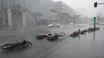 Následky tajfunu Rammasun (Glenda) ve filipínské Manile