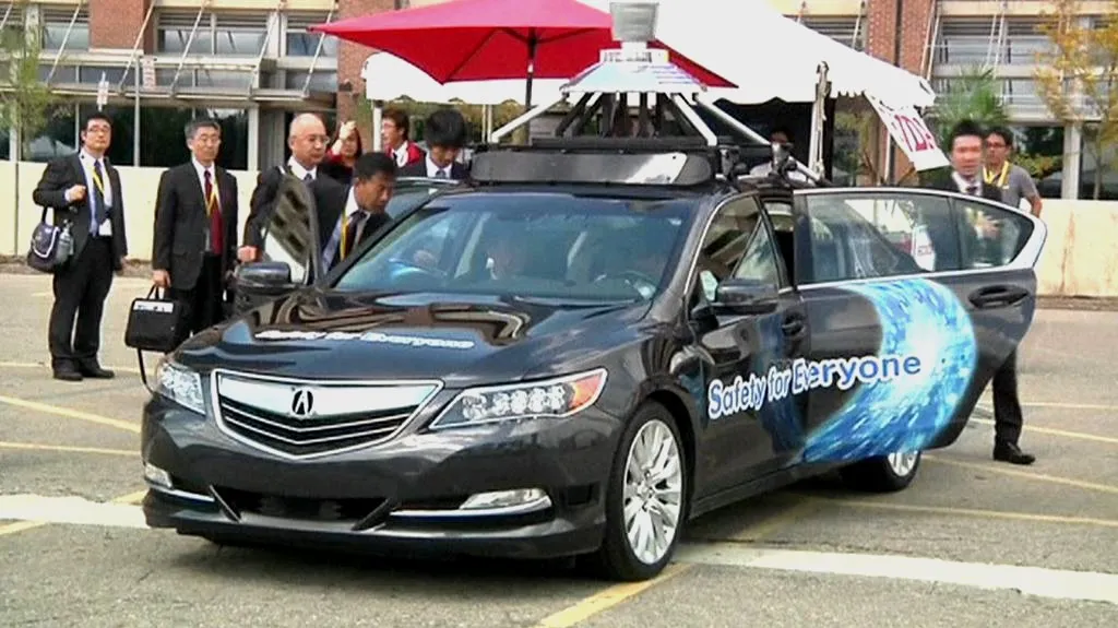 Prototyp auta bez řidiče od Hondy