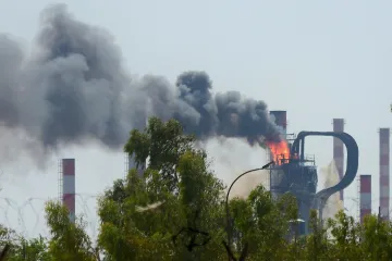 Íránem se šíří záhadné exploze