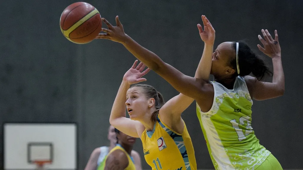 Utkání USK Praha - BK Brno