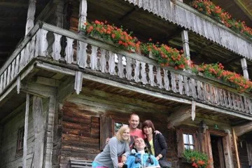 Rakouské Alpy, čokoláda, francouzská sopka i jízda lodí. Márovi splnili Jiřímu sen