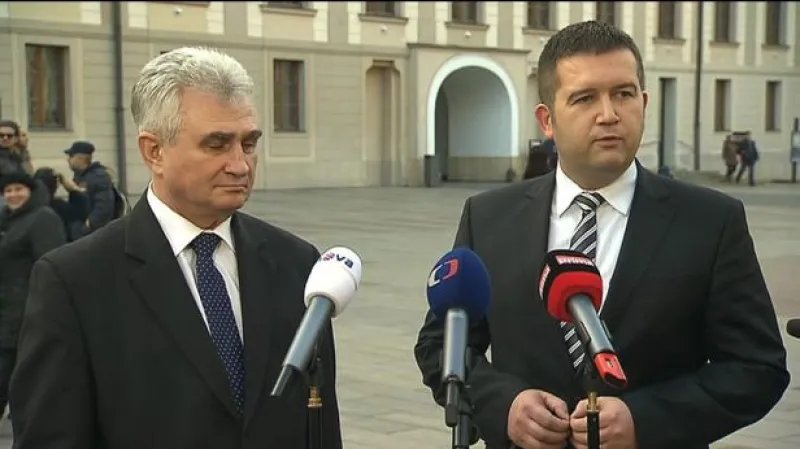 Šéfové komor Parlamentu jednali na Hradě