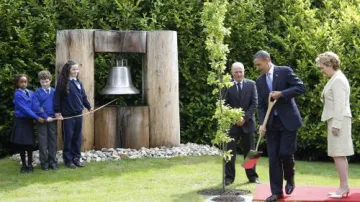 Barack Obama zasadil v Dublinu strom