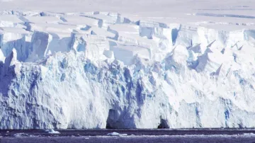 Ledovec na ostrově Greenwich na Antarktidě