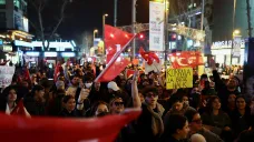 Protesty v tureckém Istanbulu (26. 3. 2025)