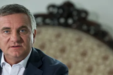Dočká se Mynář někdy bezpečnostní prověrky?