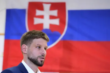 Zneužil sváteční projev k šíření nenávisti, kritizuje Fica opozice