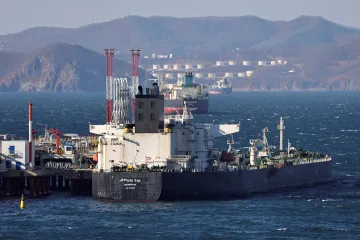 USA opět prodloužily výjimku umožňující nákup ruské ropy na tankerech