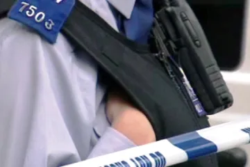 V Británii zadrželi 19letého hackera, který napadl i CIA