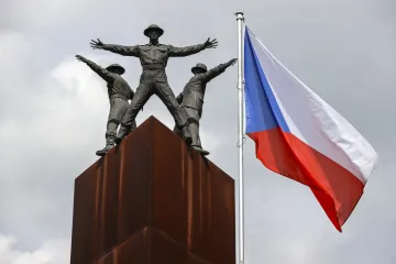 „Vítězství zla začíná lhostejností,“ zaznělo na výročí atentátu na Heydricha