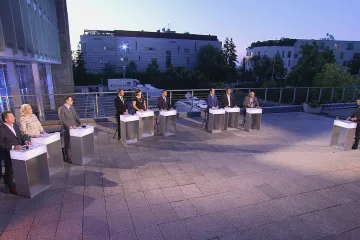 Domácí i sexuální násilí jsou problém, shodli se politici v diskusi