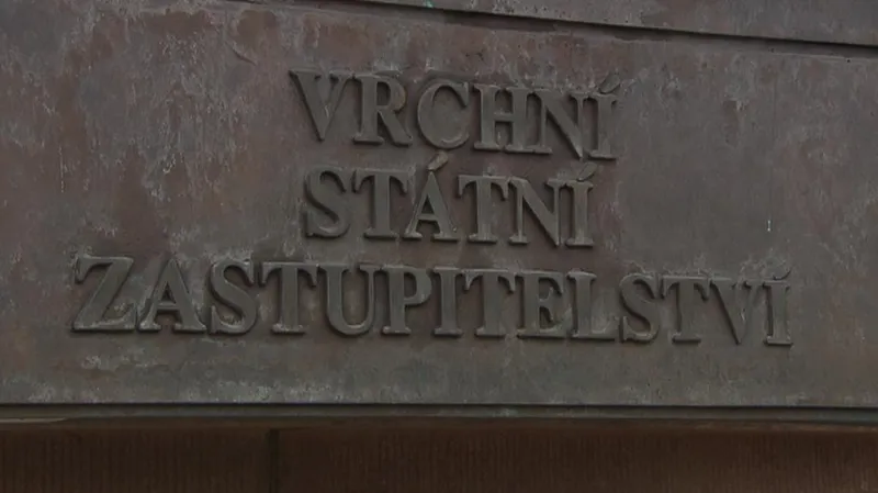 UDÁLOSTI: Zákon o státním zastupitelství zatím podporu vlády nezískal