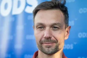 ODS opouští i senátor za českobudějovický obvod Sýkora, míří za Kubou